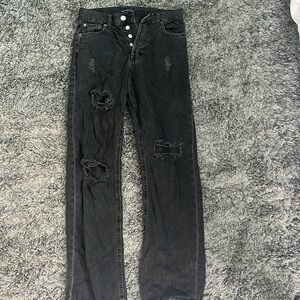 Aero style 90s baggy black jeans